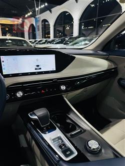 Dongfeng Aeolus Huge